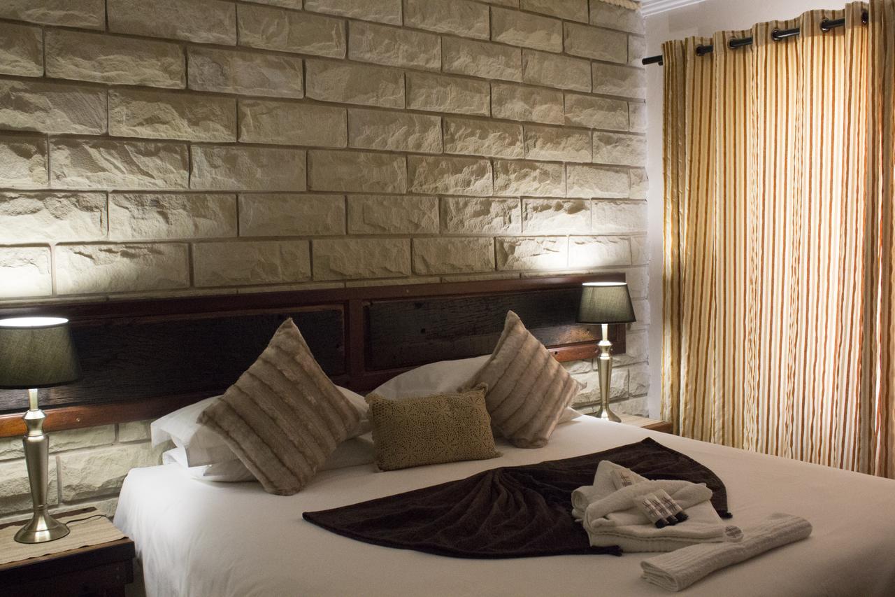 Imperani Guesthouse Ficksburg Bagian luar foto